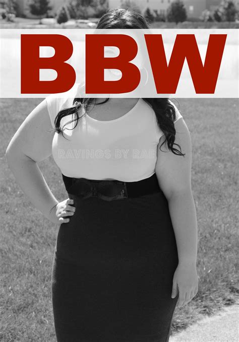 Plus Size Swimwear Lookbook + Video [6 Swimsuit Outfits] - Sarah Rae Vargas