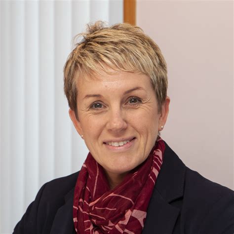 Nikki Jackson's Instagram, Twitter & Facebook on IDCrawl