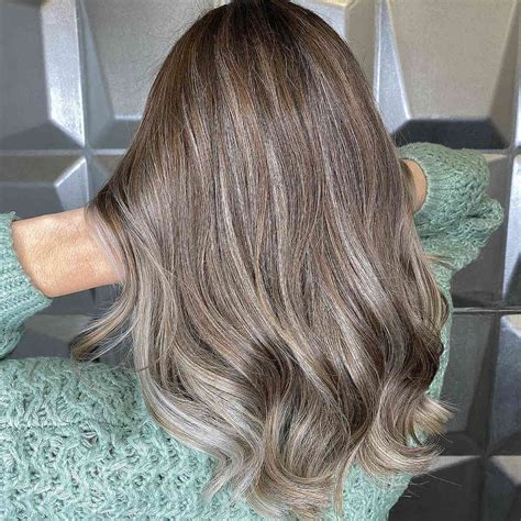 21 Mushroom Blonde Hair Color Ideas for a Unique Blonde Hue