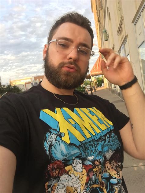 first time posting on here, hi! | Scrolller