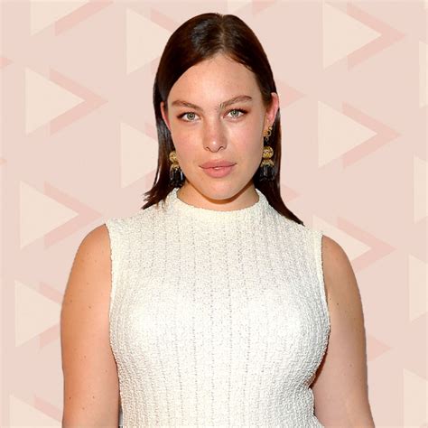 video  size model georgia pratt  spring style tips glamour