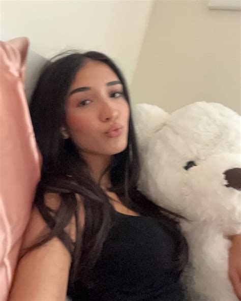 Dana (@dana.sanei) • Instagram photos and videos