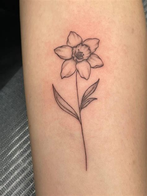 200+ Breathtaking Daffodil Tattoos Ideas and Designs (2022 ...