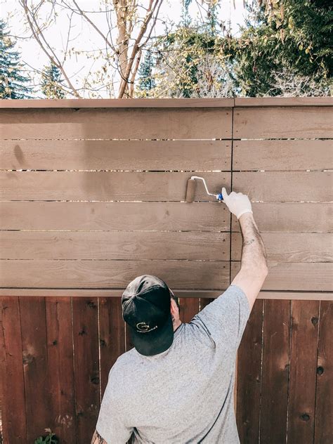 Best Way To Apply Stain To A Wood Fence at Virginia Olsen blog