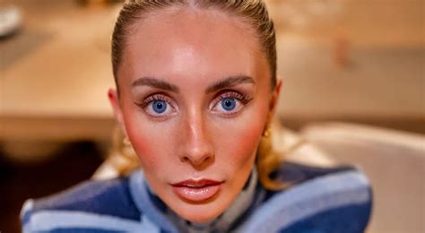 Social Media User Posts Shocking Evidence That Suggests Adult Superstar