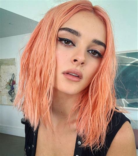 Peachy pink hair color | Peachy pink hair, Peach hair, Peach hair colors