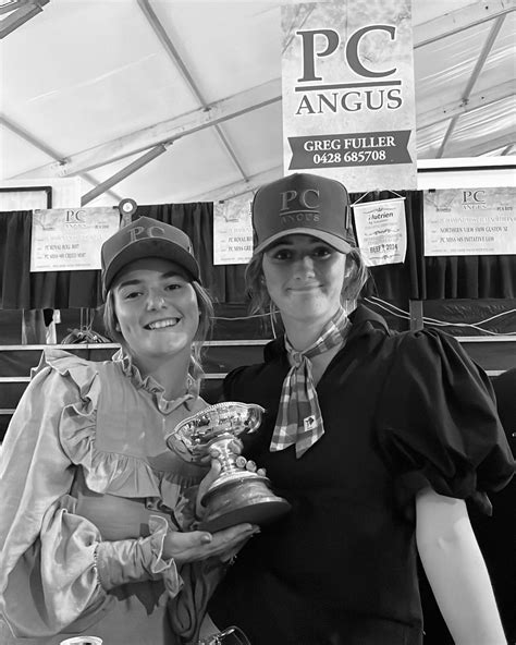 Emma-Leigh (@emmasgreen_) • Instagram photos and videos