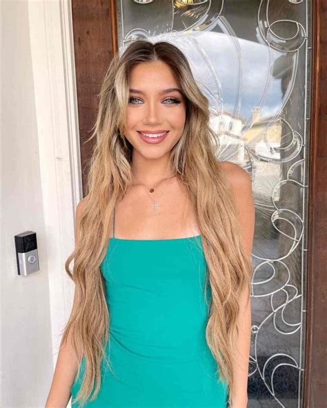 mads lewis biodata profil fakta umur agama pacar karier