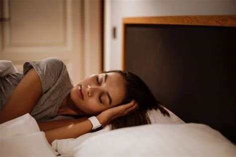 truth   bodys sleep cycles health tips