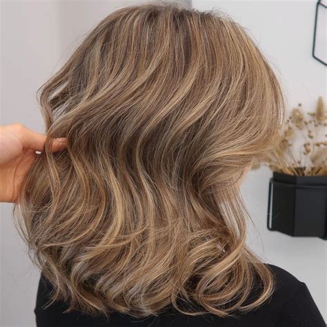 42 Beautiful Light Brown Hair Colors and Styles