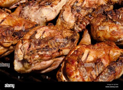 Whole chicken grill hi-res stock photography and images - Alamy