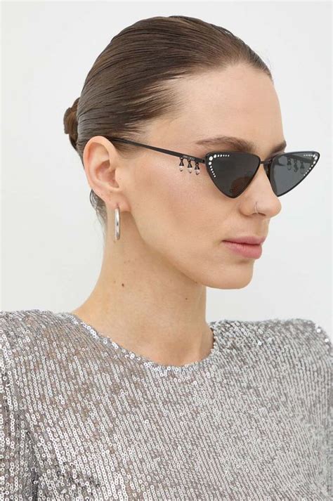 Солнцезащитные очки Jimmy Choo женские цвет чёрный 0JC4001B | ANSWEAR.ua