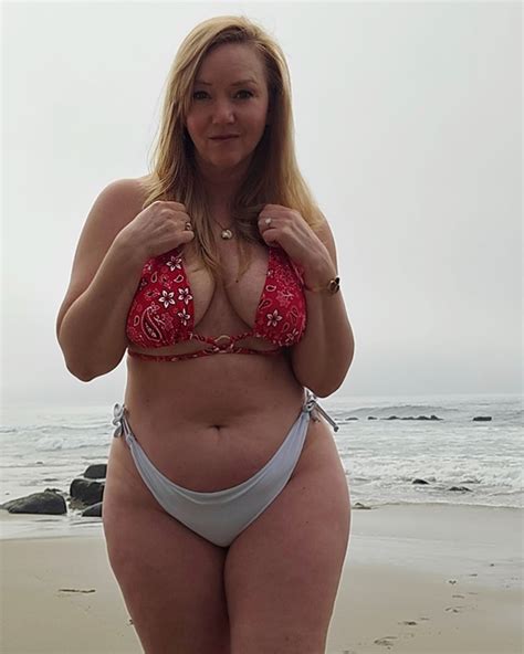 Crystal.sunshine.1973 added a new... - Crystal.sunshine.1973