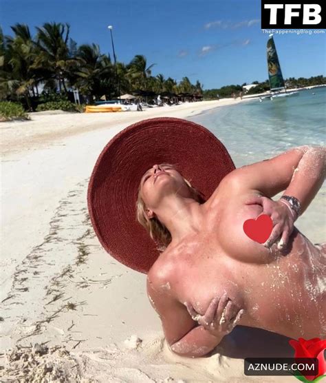 Britney Spears Sexy Poses Naked On The Beach Showcasing Her Hot Tits In