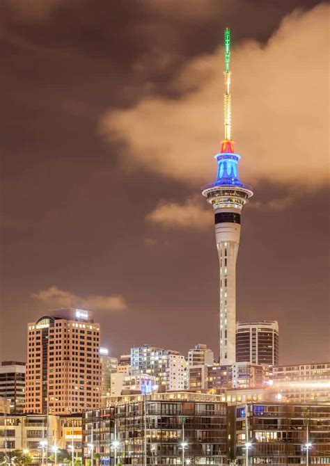sky tower  auckland  sky tower zzjuf