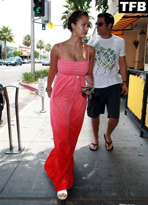 Jessica Alba Topless – Part 3 - Fappening🍆💦