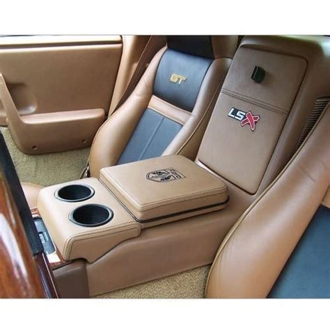 Pontiac Fiero GT Interior with Mr. MIKES Touch