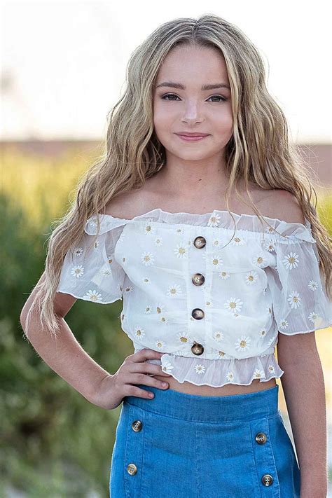 Hannah Banana | Girls Daisy Button Front Crop Top – myhannahbanana