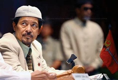 Kawal Pinoy Blog: Misuari wants to meet, talk peace with Murad