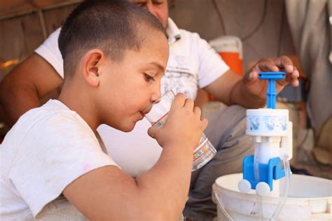 Aquabox helps families rebuild their lives in Syria and Turkey - Aquabox