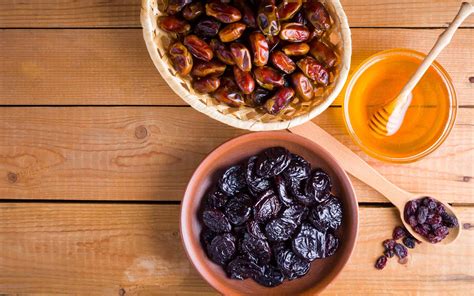 Dates Versus Prunes at Wade Arnold blog