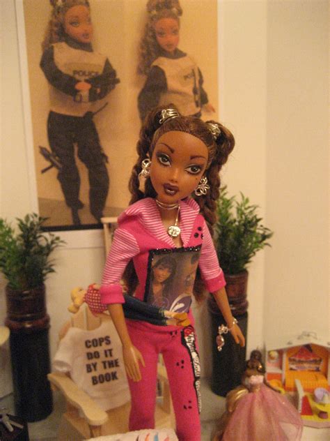 Chynadoll Creations: Self Portrait...