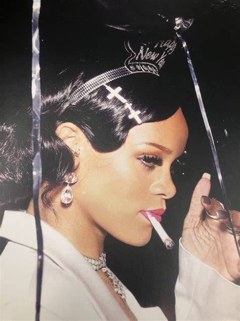 Sophie Ross on Twitter | Rihanna looks, Rihanna riri, Rihanna