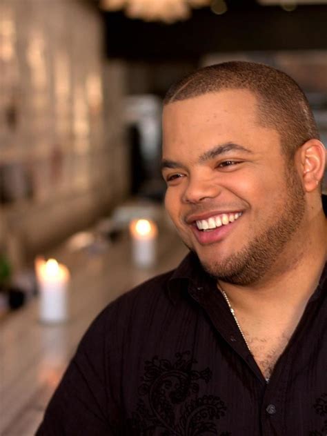 roger mooking net worth