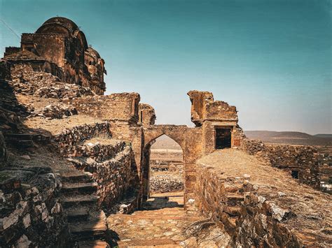 travel guide sagar madhya pradesh india