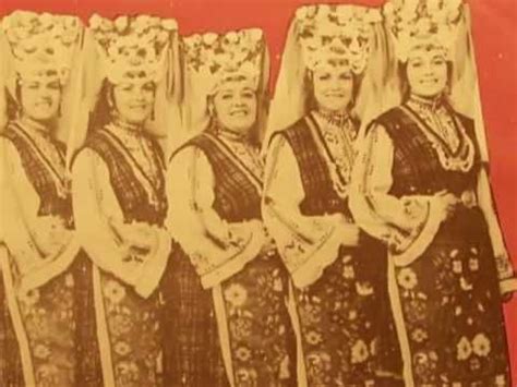 България. Сестри Кушлеви - Гюра бели бело платно