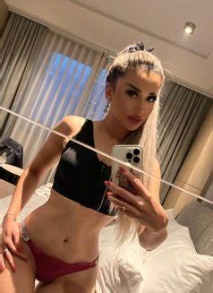 Olyana, Russian escort in İstanbul