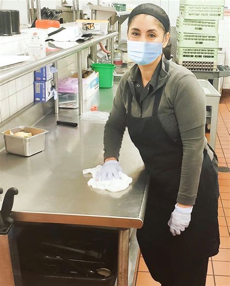 Publix - Did you know Publix associates are served free, hot lunches at