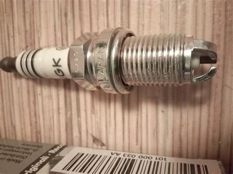 Свечи, катушка зажигания, ВВ провода — Skoda Octavia A5 Mk2, 1,6 л ...