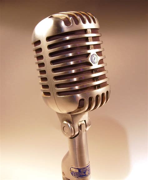Rekomendasi 10 Merk Microphone Terbaik yang Bagus dan Awet
