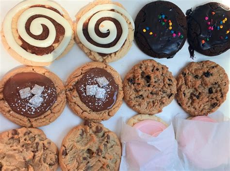 What are the Best Flavors For Crumbl Cookies? - Fajar Magazine