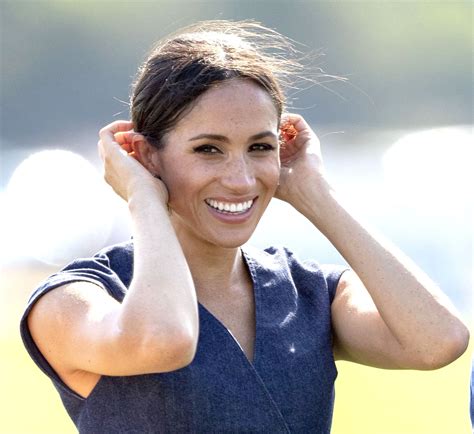 Meghan's Mole On Twitter: Is This The Biggest Royal Shock Yet? Image 4