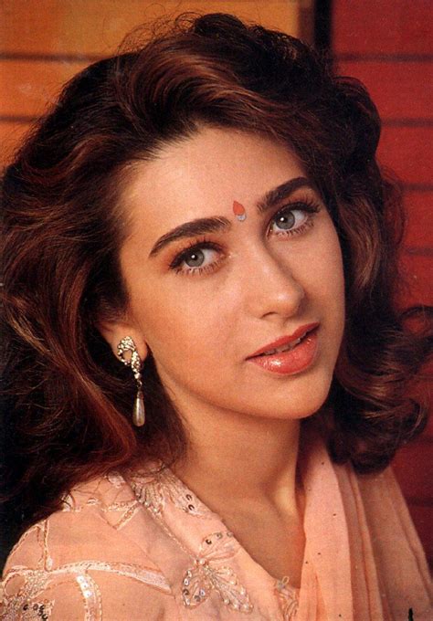 Каришма Капур | Bollywood makeup, Indian bollywood actress, Indian ...