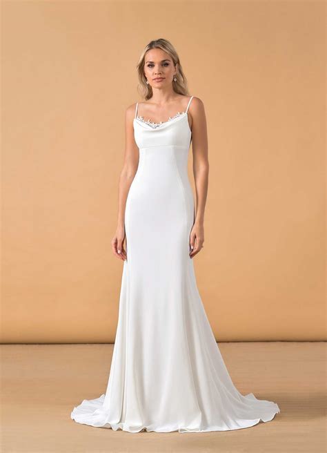 Arianas wedding dress 60 photos - Vianawedding.com