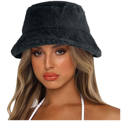 stylish hats for women winter 2