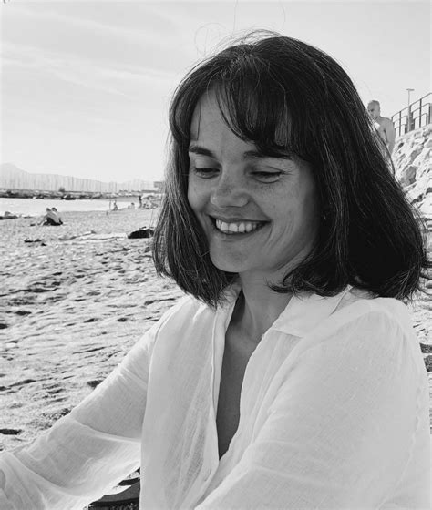 Ana Paula De Moura Souza - Plataforma de Escritores