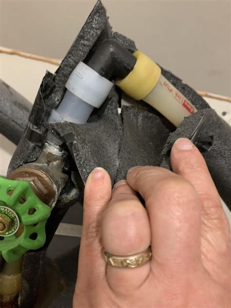 Pinhole leaks : r/Plumbing