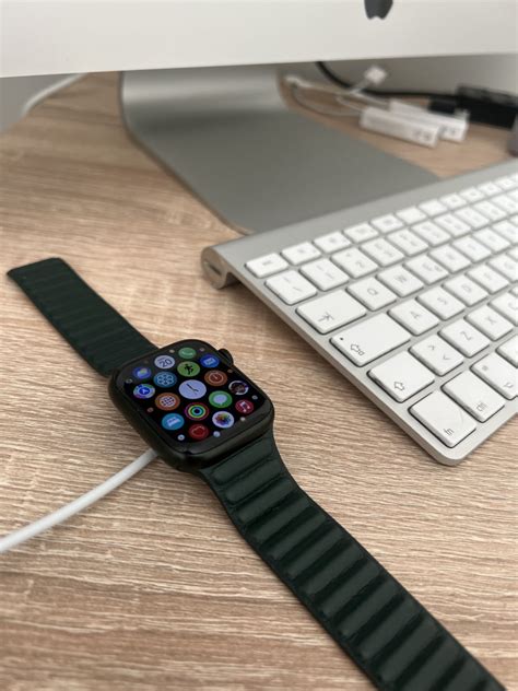 Apple Watch Series 7 Green New