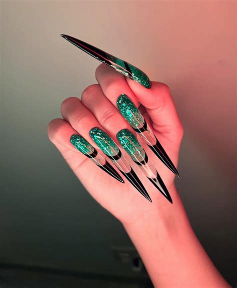 One more photo my extra long stiletto nails 💚 : r/NailArt