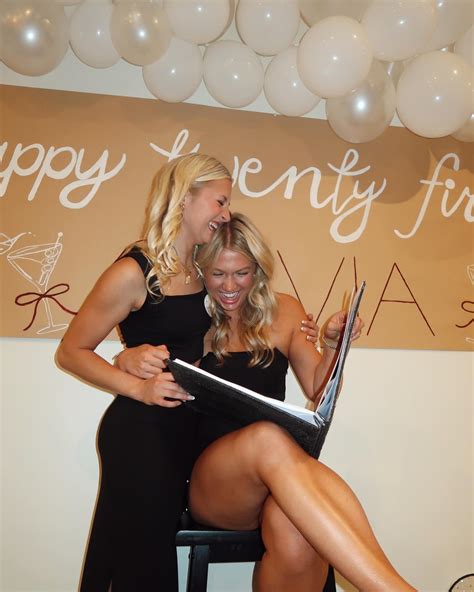 Olivia King (@_oliviabking) • Instagram photos and videos