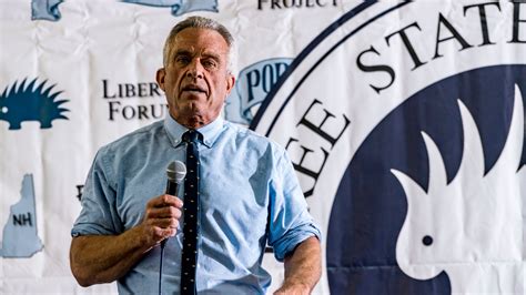 Robert F. Kennedy Jr. Draws Support From Outside the Democratic Party