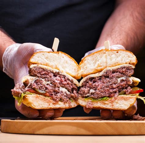 The Art of a Perfectly Cooked Burger: A Guide to Doneness
