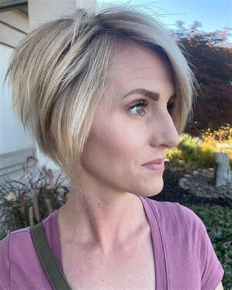 pixie stacked bob haircut 3
