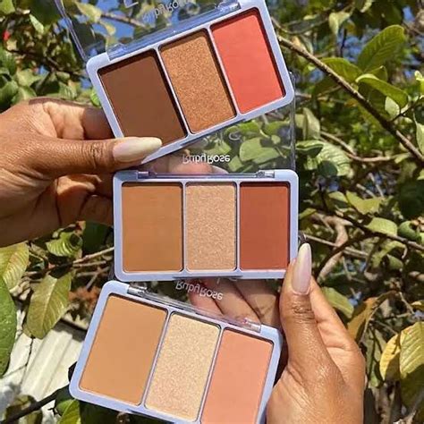 Paleta Blush E Contorno - Paleta de Contorno, Iluminador, Blush Feels Mood Ruby Rose | Shopee Brasil