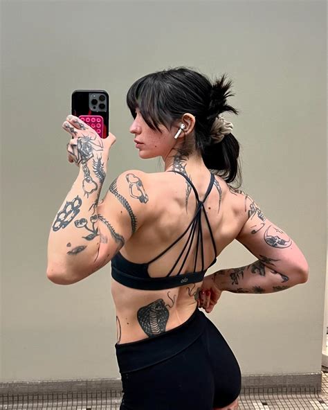 Mia Sayoko (@miasayokofit) • Instagram photos and videos