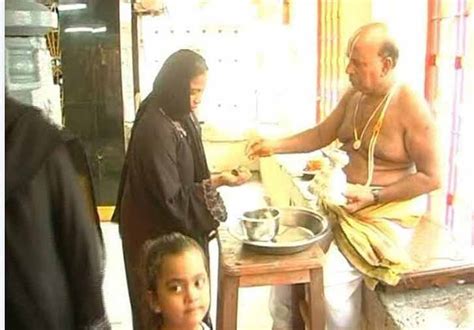 എസ്ഡിപിഐ നേതാവ് ഹിന്ദുമതം സ്വീകരിച്ചു; വാര്‍ത്തയുടെ സത്യം ഇതാണ് ...